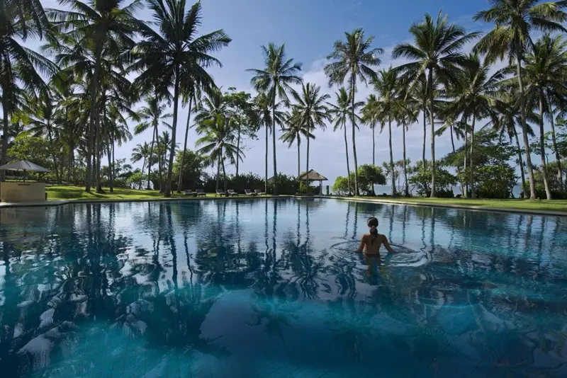 Alila Manggis hotel interior
