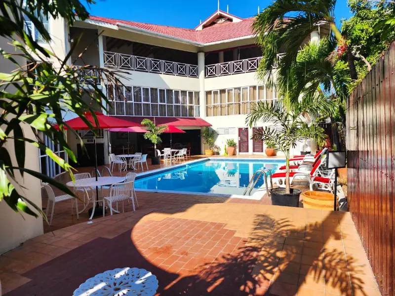 Altamont Court Hotel hotel in Kingston