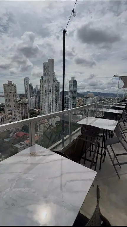 Interior de The Bristol Panama en Bella Vista, Panama City