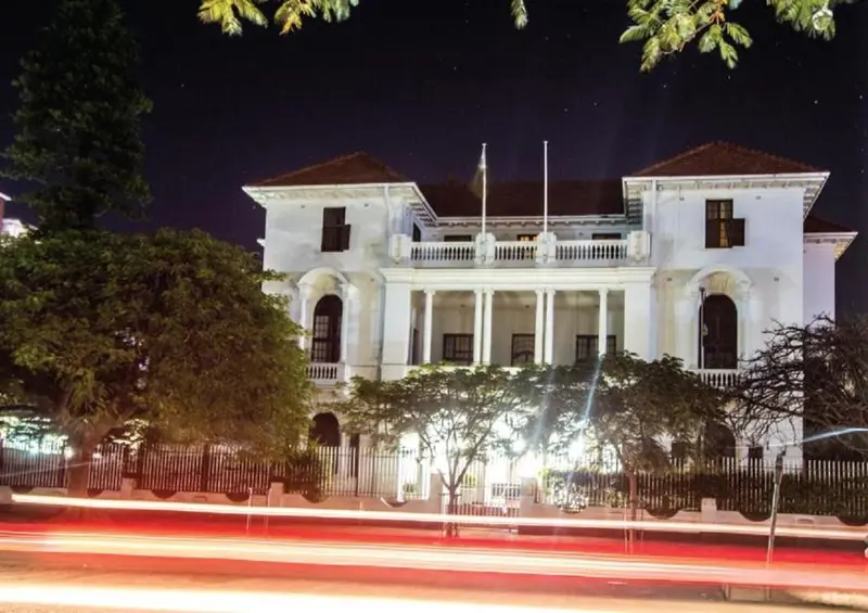 Bulawayo Club hotel in Bulawayo