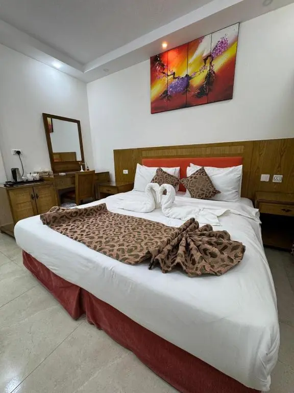Cliff Hotel Petra hotel interior