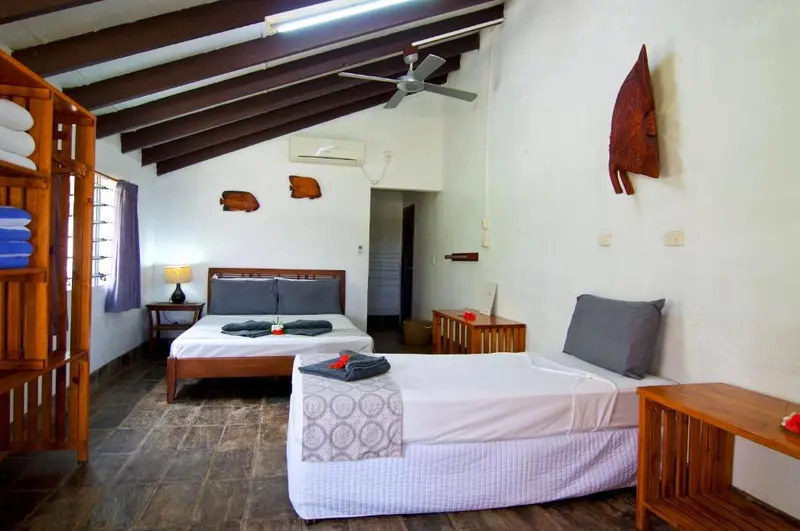 Deco Stop Lodge hotel interior