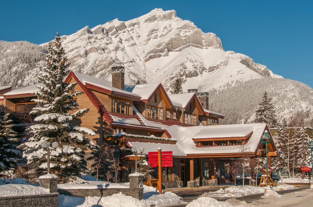 Banff Ptarmigan Inn hotel in Banff