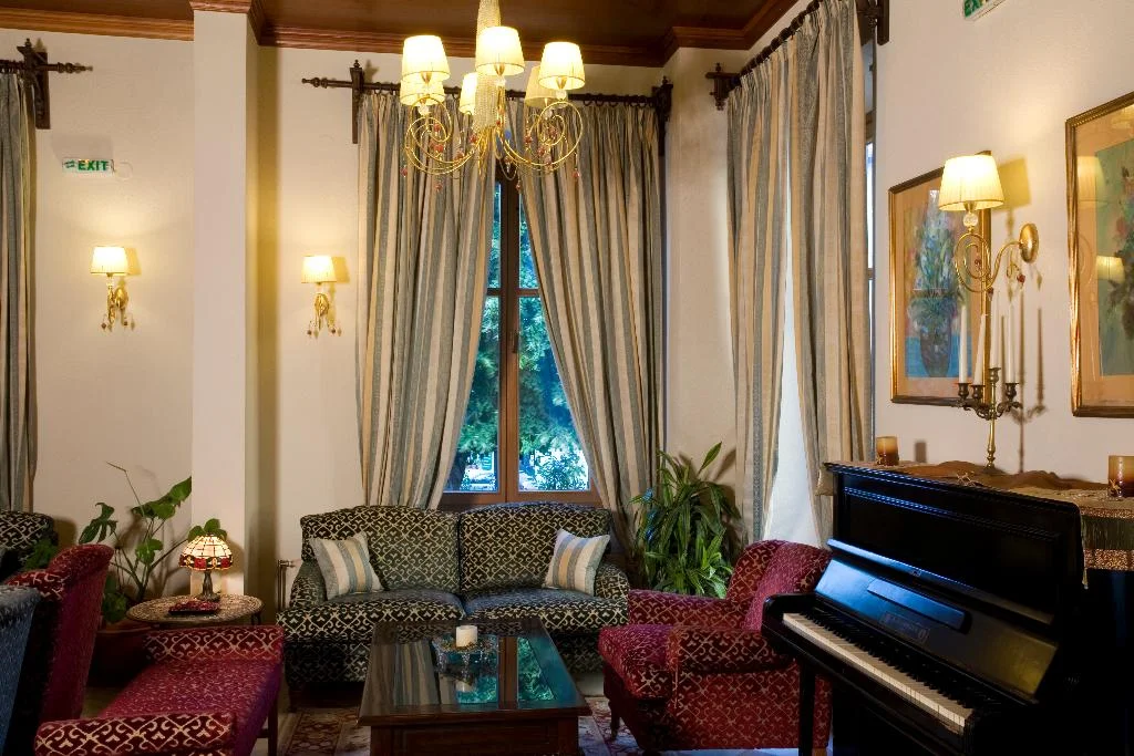 Bella Venezia hotel in Corfu Town
