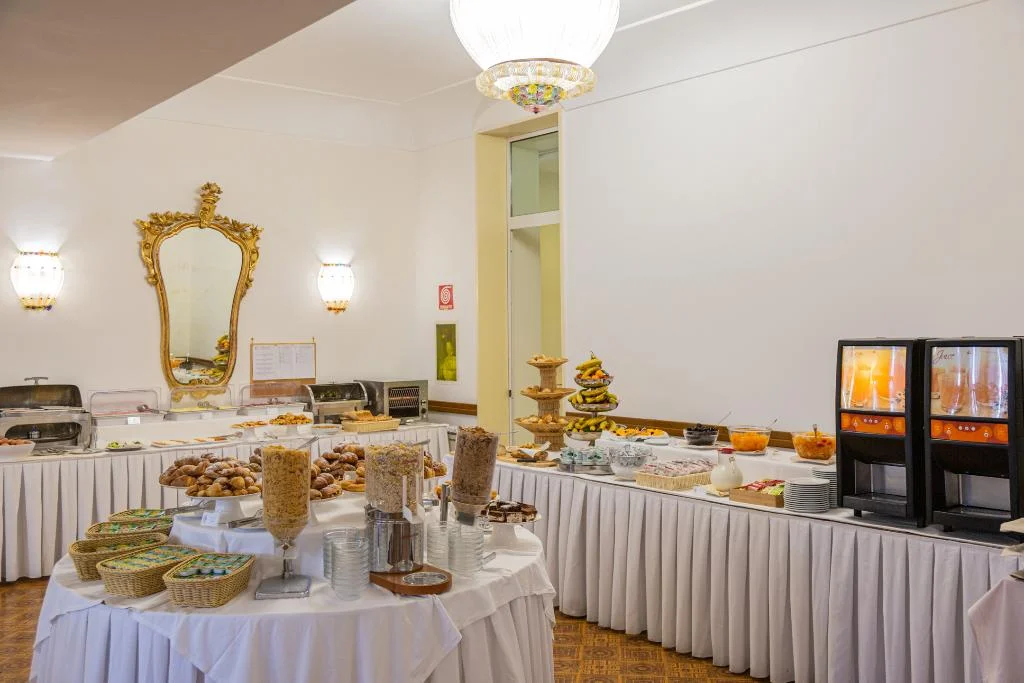 Capricorn International Hotel hotel in Suva