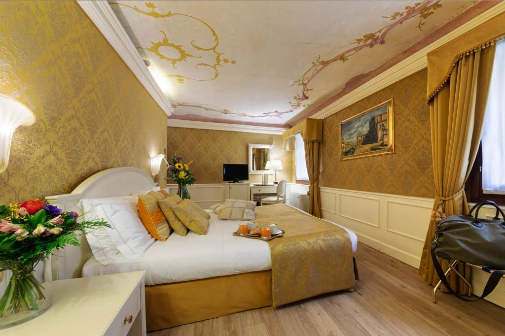 Ducor Hotel (Palace Hotel) hotel in Monrovia