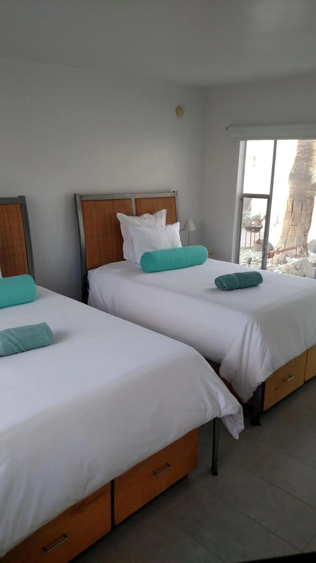Edgewater Resort and Spa hotel in Arorangi