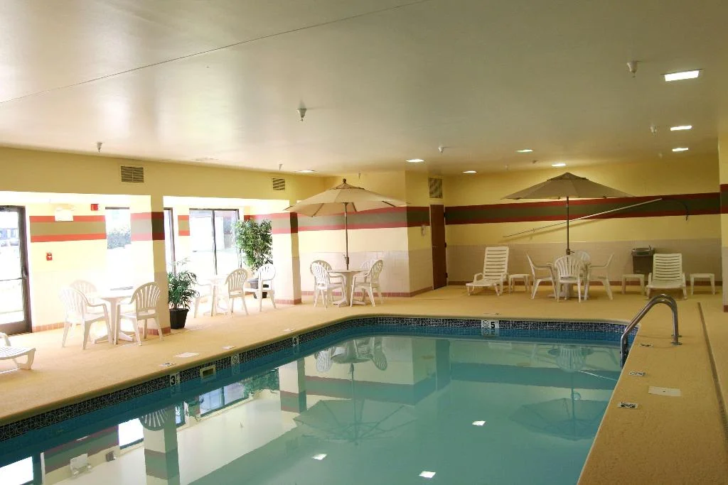 Hampton Maid hotel in Hampton Bays