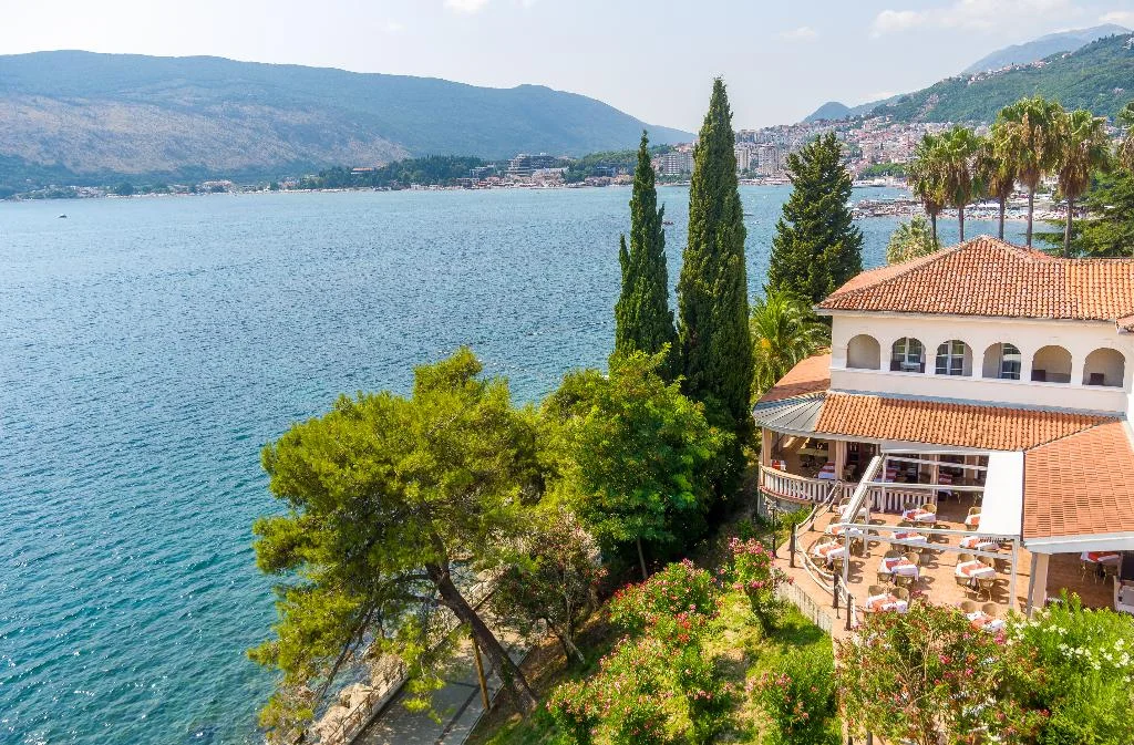 Hotel Hunguest Sun Resort hotel in Herceg Novi