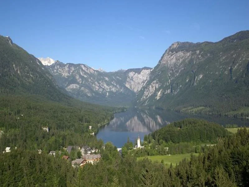 Hotel Jezero hotel in Plitvička Jezera