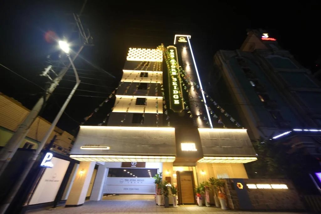 Hotel Stone Bridge hotel in Prizren