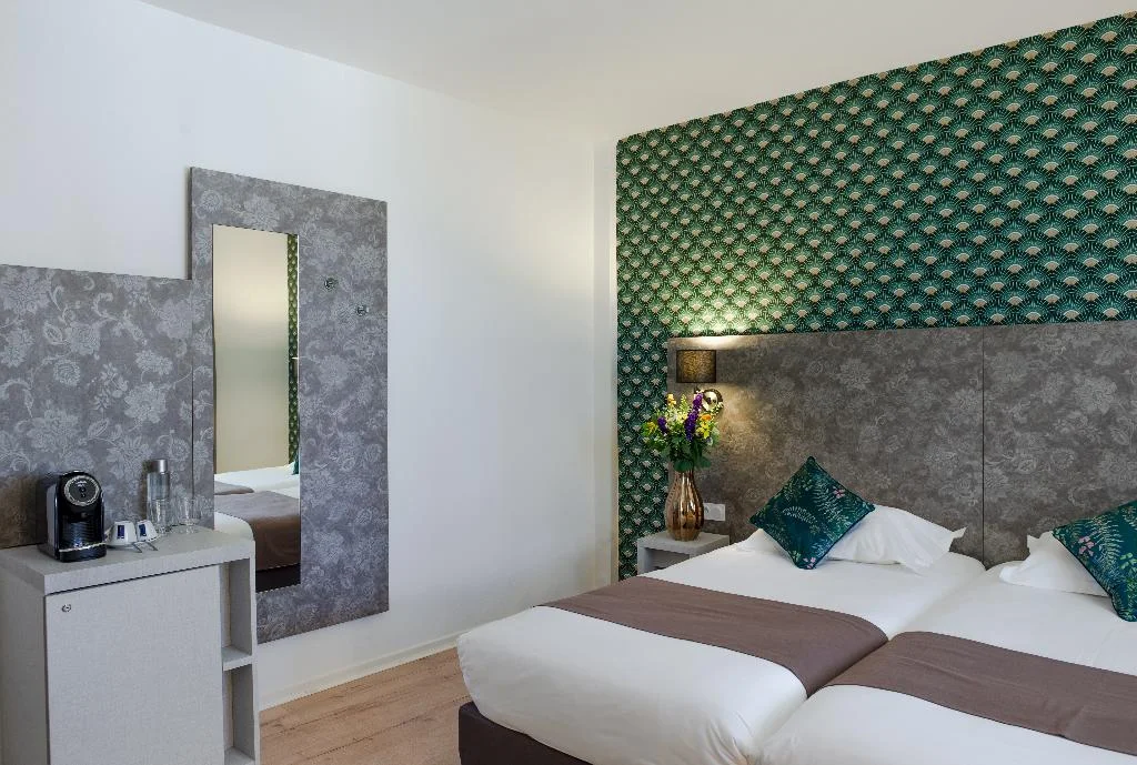 Hôtel Bristol Avignon hotel in Avignon