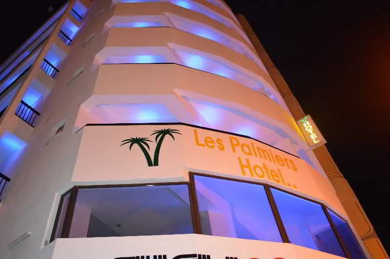 Hôtel Les Palmiers hotel in Koudougou