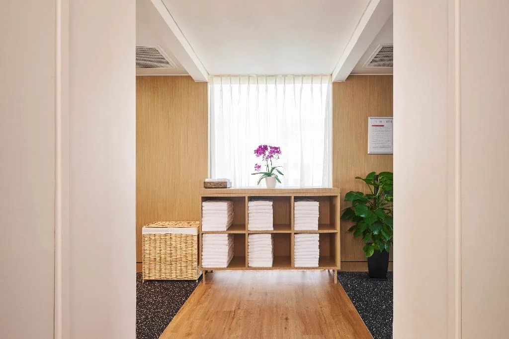 Ibis Singapore on Bencoolen hotel in Singapore