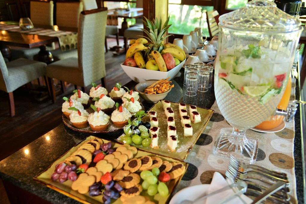 Island Safari Lodge hotel in Maun