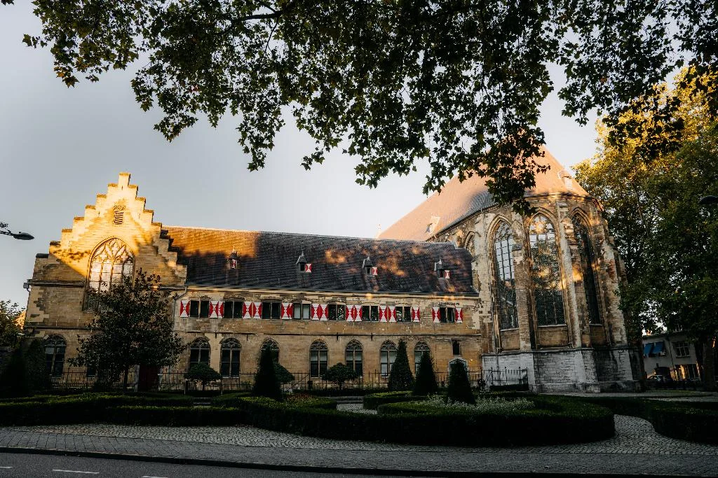 Kruisherenhotel Maastricht in Kommelkwartier, Maastricht