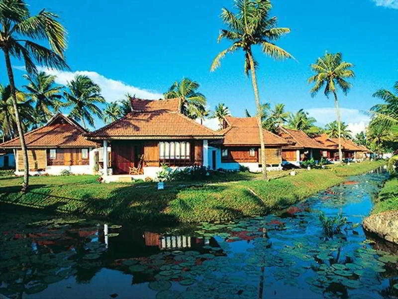 Kumarakom Lake Resort hotel in Kumarakom