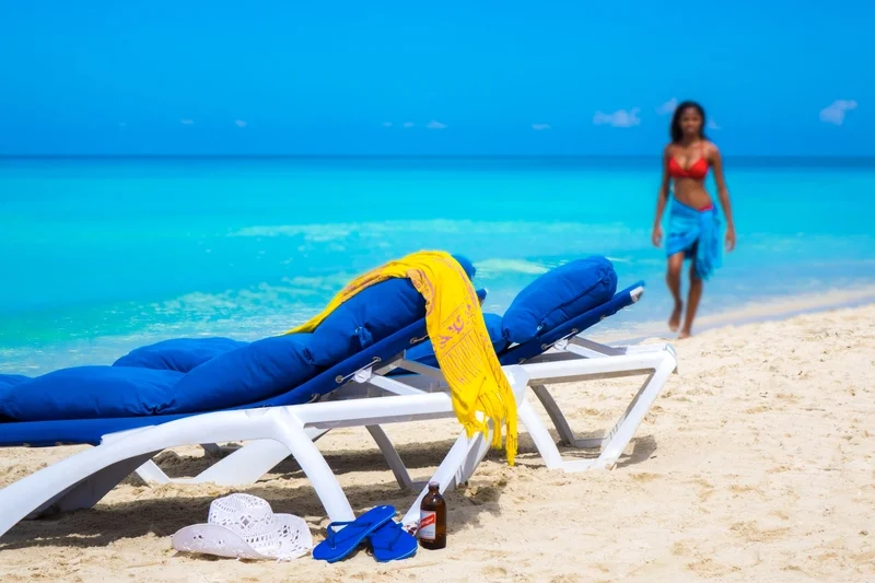 Legends Beach Resort hotel in Kingston