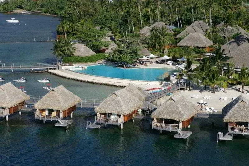 Manava Beach Resort and Spa Moorea hotel in Hauru
