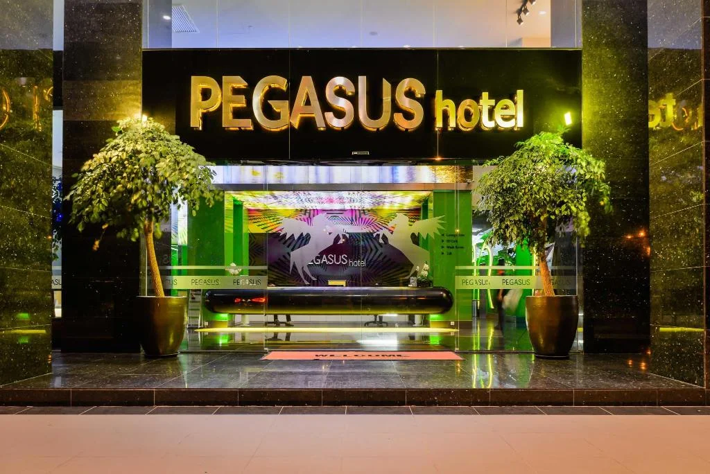Pegasus Suites hotel in Georgetown