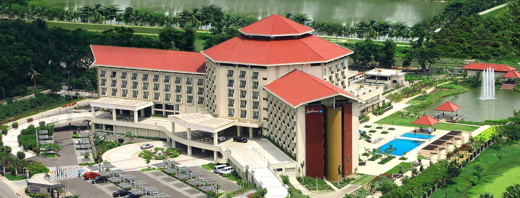 Radisson Blu Dhaka Water Garden hotel in Dhaka