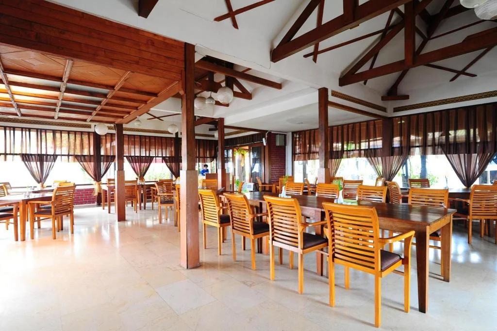 Sapa Highland Resort hotel in Ta Phin