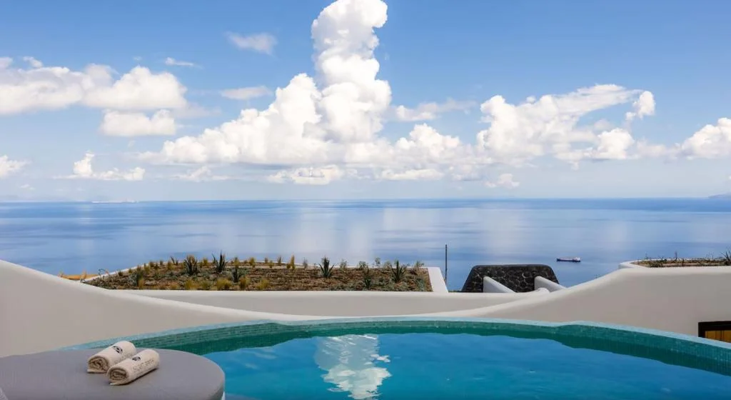 Secret Bay Luxury Villas hotel in Portsmouth