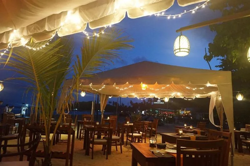 Thaproban Beach House hotel in Unawatuna