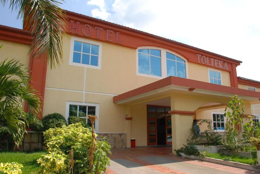 Tolteka Plaza Hotel hotel in Santa Ana