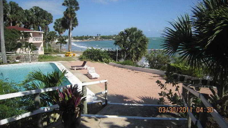 St. JamesのPaynes BayにあるTreasure Beach Hotel