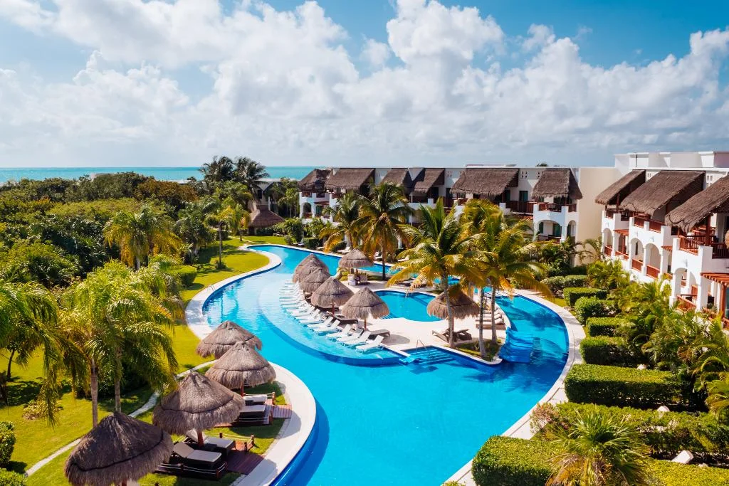 Valentin Imperial Maya hotel in Playa del Carmen