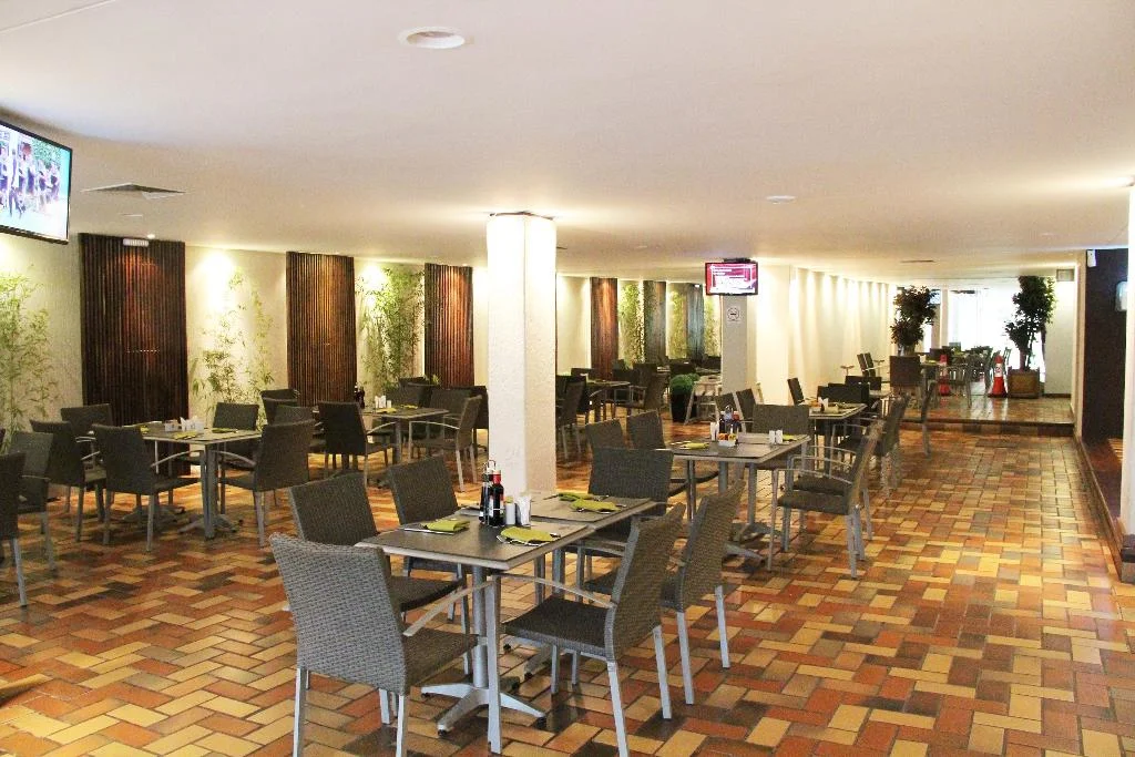 Yacht y Golf Club Paraguayo hotel in Encarnacion