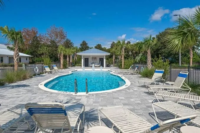 1bd/2ba condominium on the ground floor~ Right on 30A! Walk to beach!, Kourou exterior view