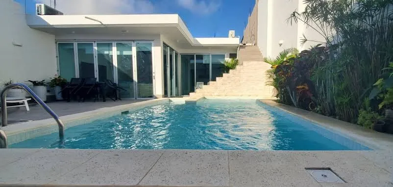 5 minutes to Playaman Beach! Romantic beach villa with pool /jacuzzi!, Galapagos Islands exterior view