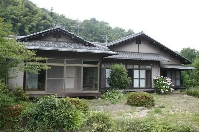 88 House Hiroshima, Hiroshima exterior view