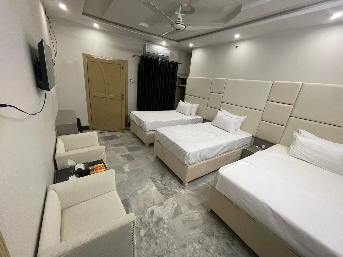 Aban Suites Guest House, Peshawar exterior view