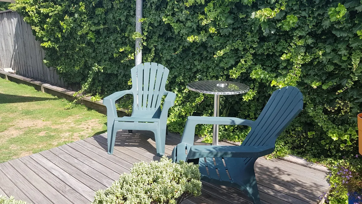 Accent on Taupo, Taupo exterior view