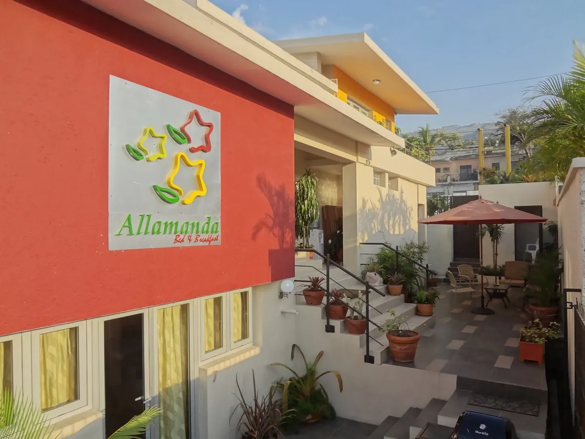 Allamanda Hotel, Port Au Prince exterior view