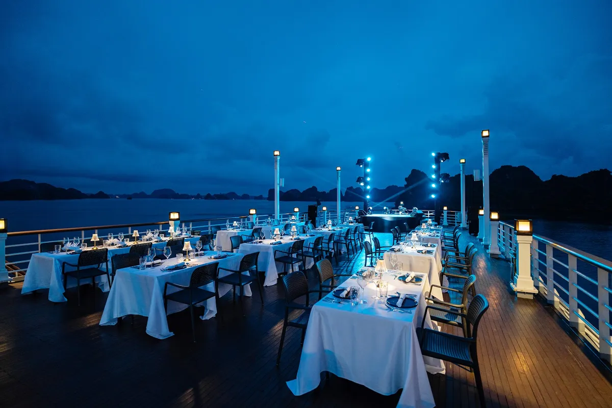 Ambassador Signature Cruise - Lan Ha Bay, Ha Long Bay exterior view