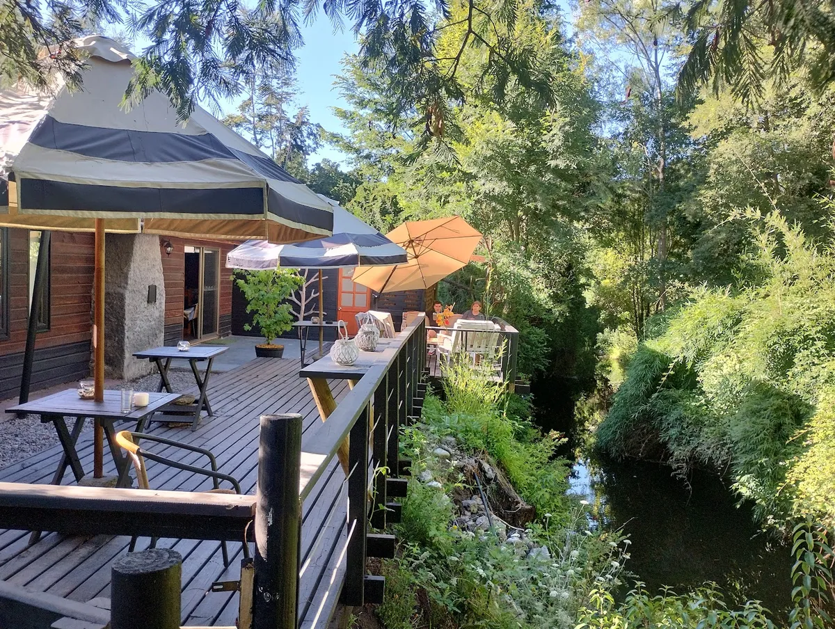 Apart Hotel Estero El Claro, Pucon exterior view