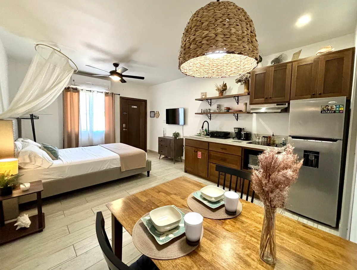 Aparthotel Stylish Apartments, Belize City exterior view