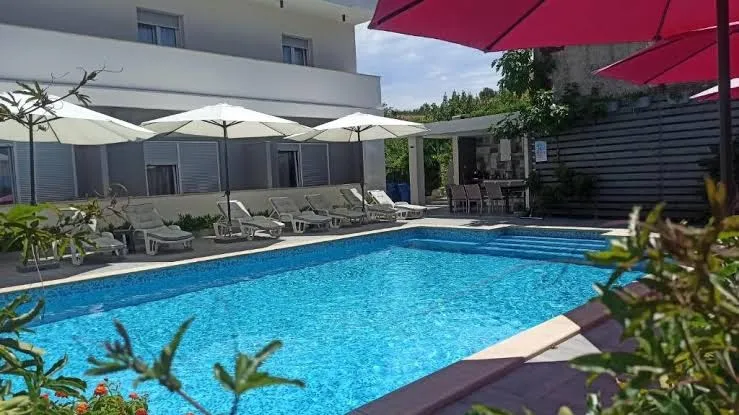 Apartmant rooms Villa Rosa Medulin - Double Room with Pool View, Istria exterior view