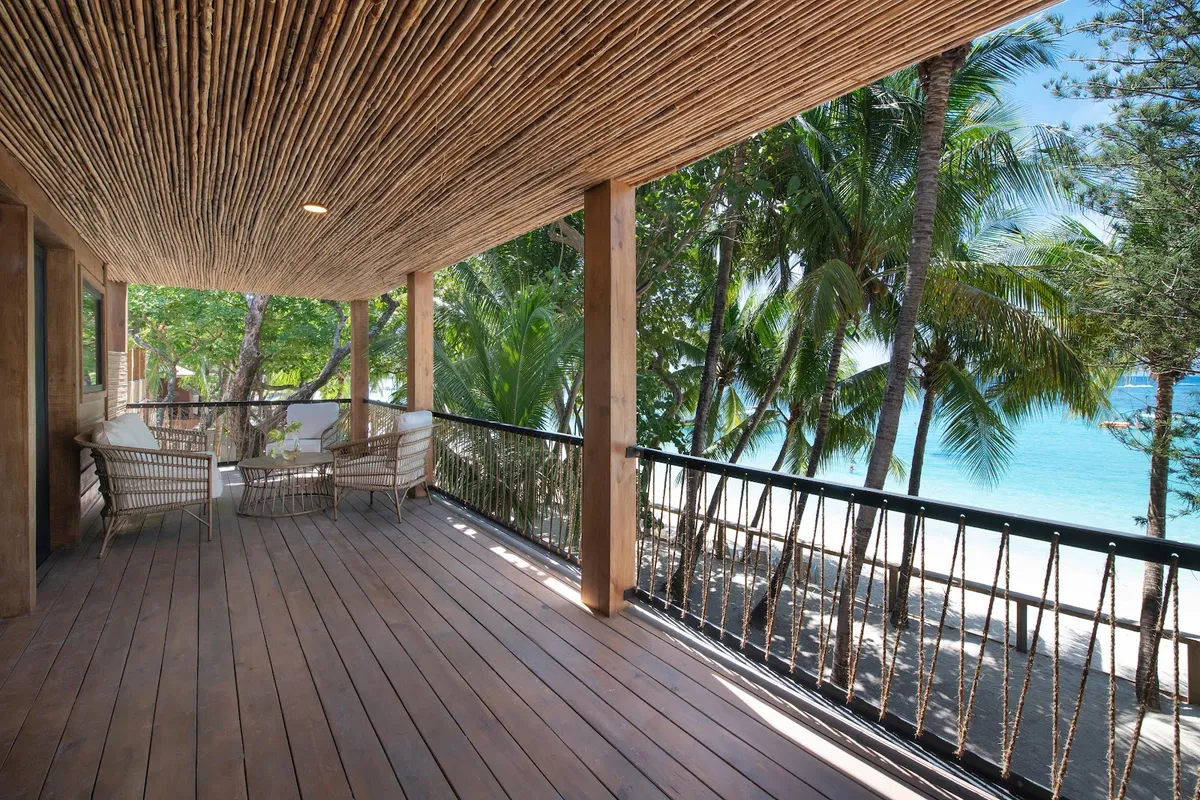 Arca Boutique Hotel, Roatan exterior view