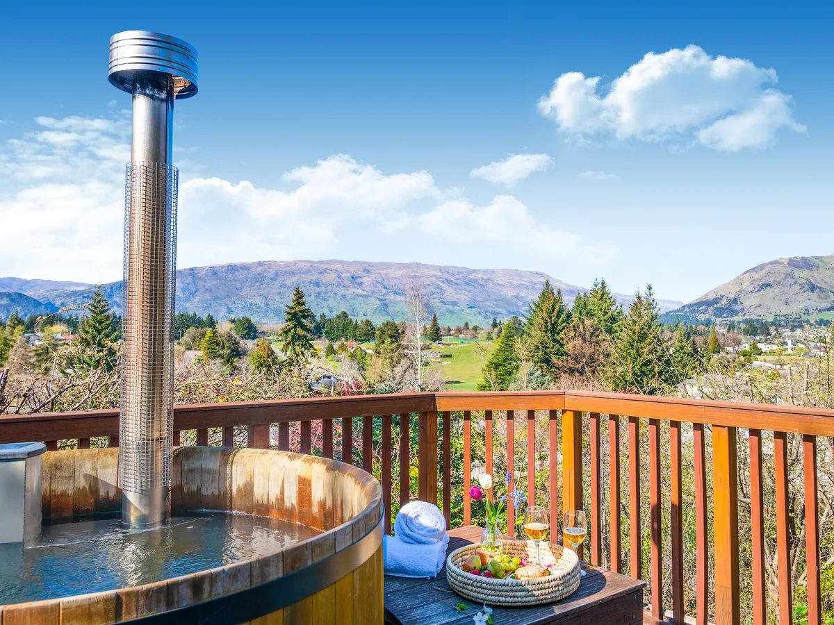 Archway Motels & Chalets, Wanaka exterior view