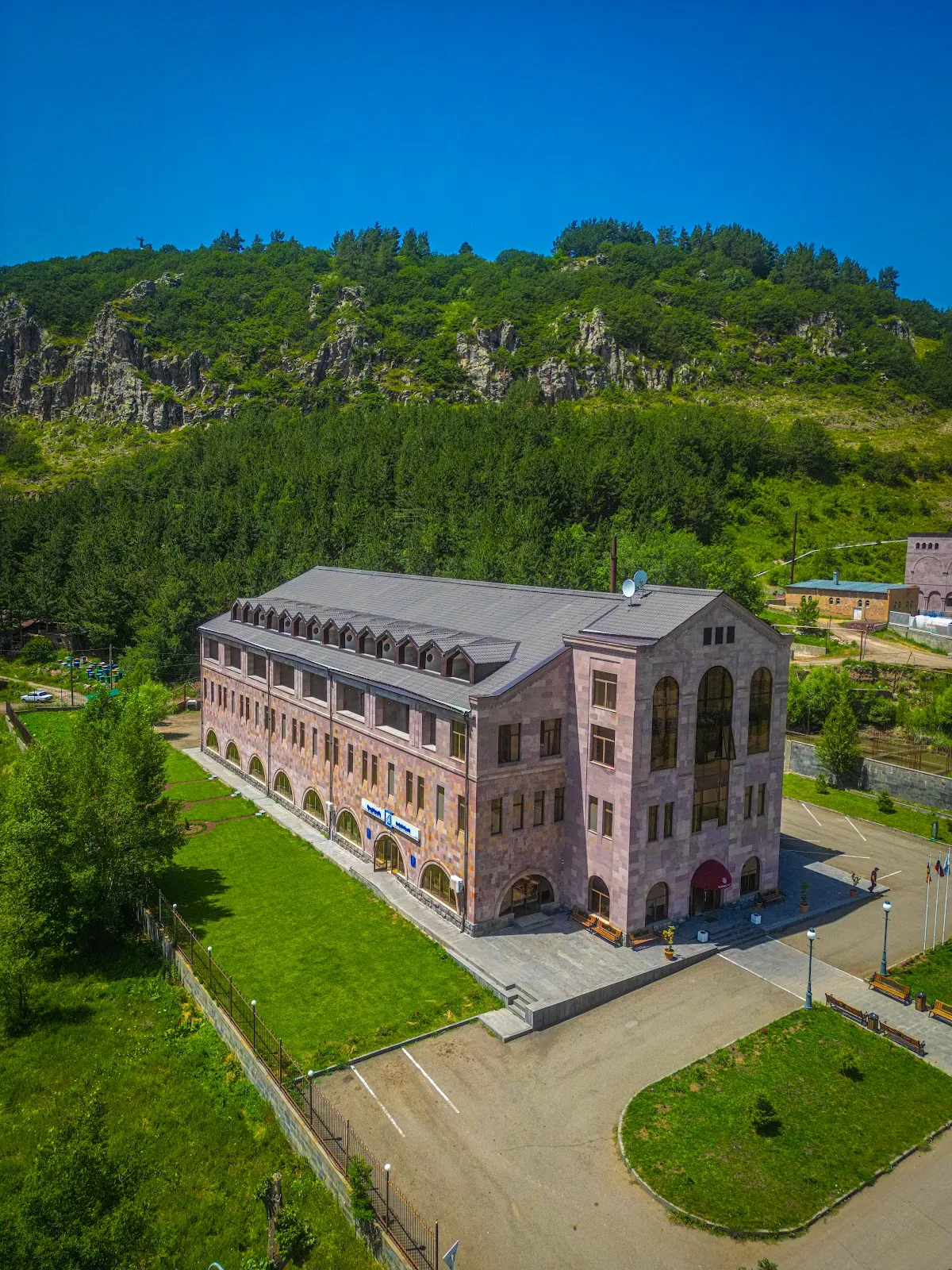 Armenia Wellnes & Spa Hotel ( Armenia Hotel ), Jermuk exterior view