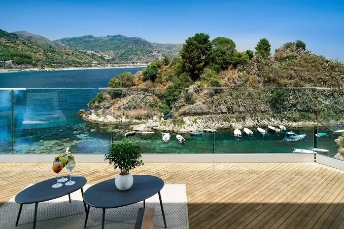 Atlantis Bay, Taormina exterior view
