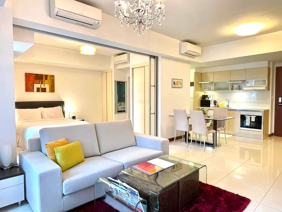 Aurealis Serviced Residence at Marina Bay, Marina Bay exterior view