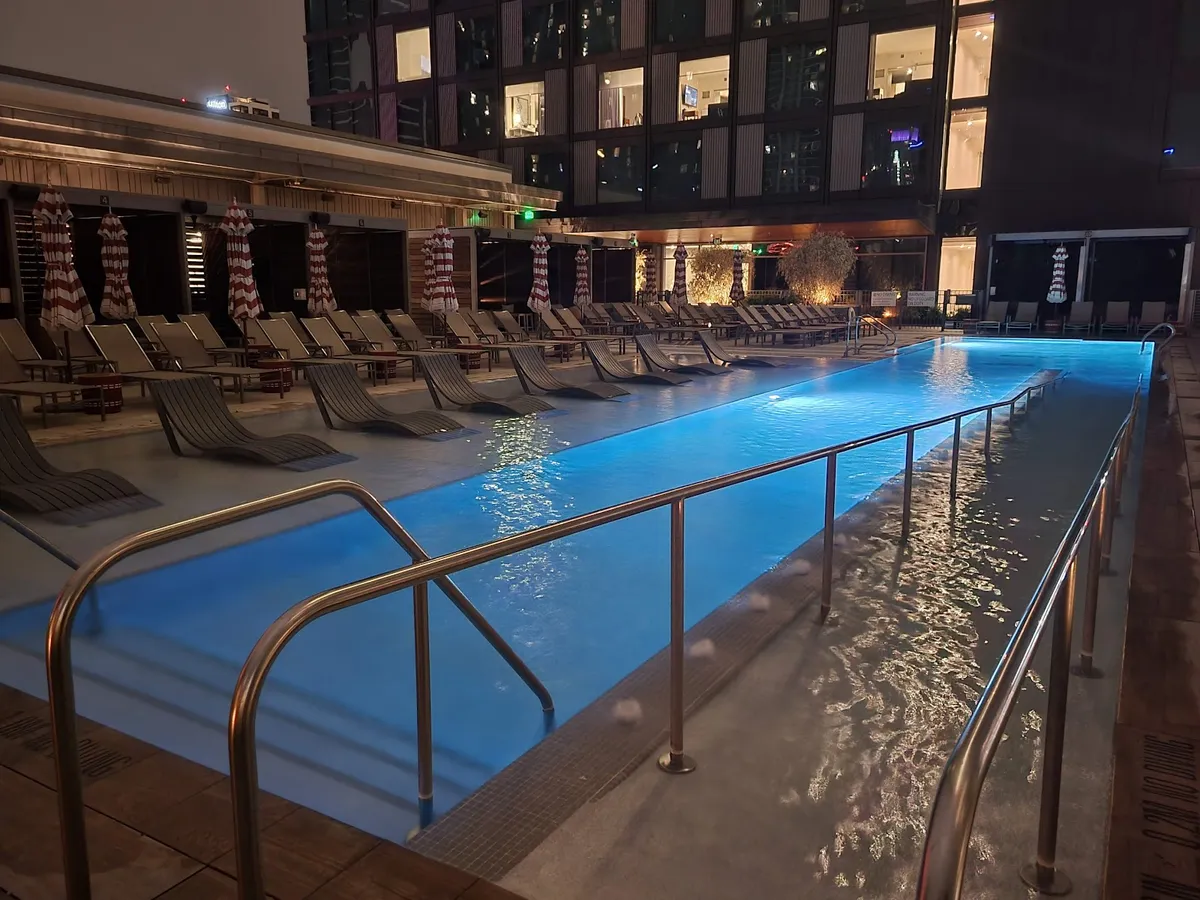 Austin Marriott Downtown, Austin exterior view