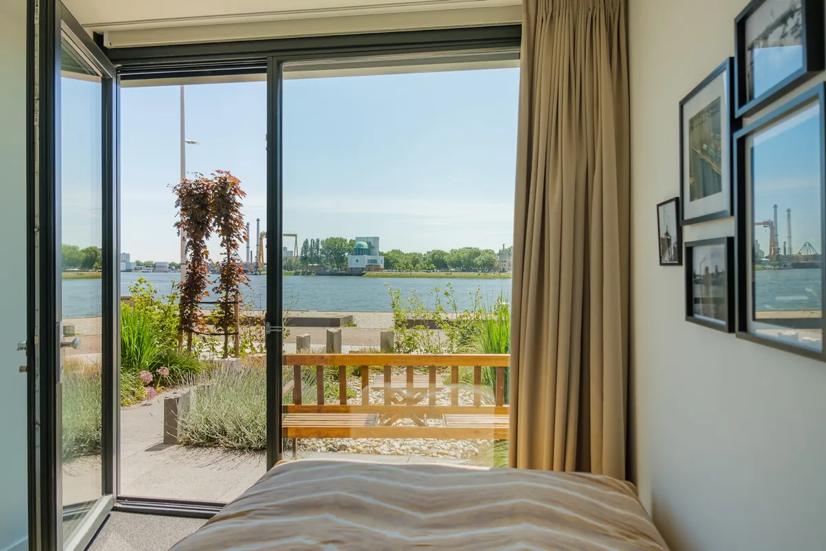 B&B Maasview, Rotterdam exterior view