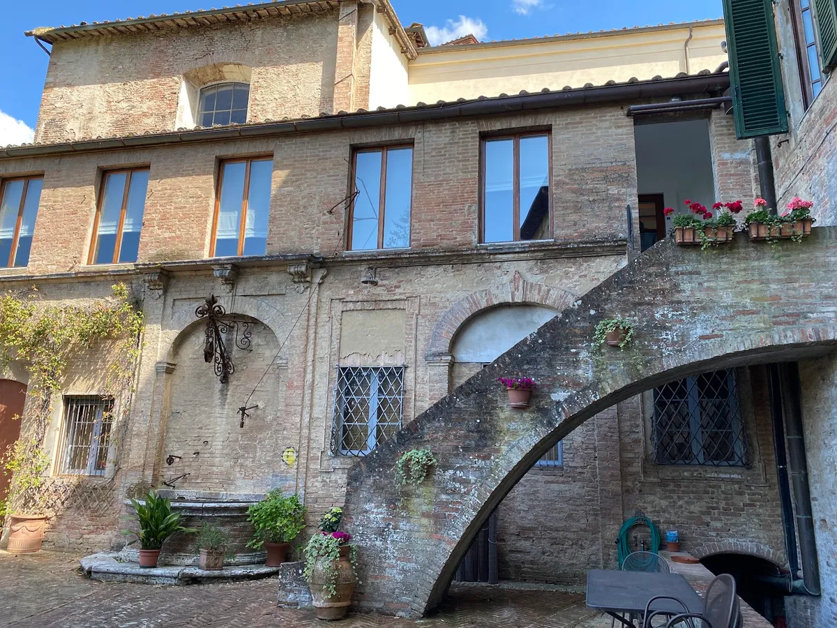 B&B Palazzo Bruchi, Siena exterior view